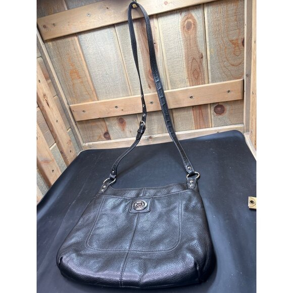Coach Black Leather Crossbody Bag With Turnlock Closure & Adjustable Strap - Picture 1 of 9